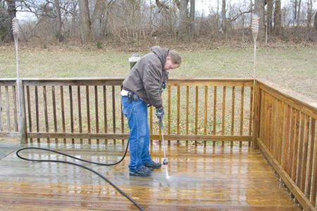 What You Should Know Before Attempting Do-It-Yourself Pressure Washing